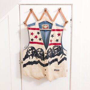Vintage Shooter USA Mt Rushmore Vest